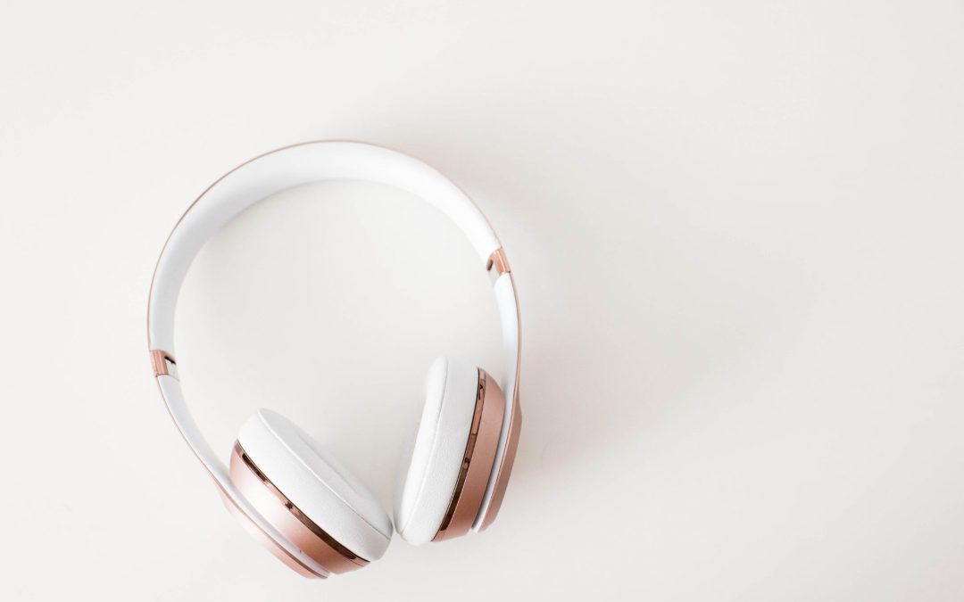 Sonic Marvels: 7 Cutting-Edge Features Redefining the Headphone Experience